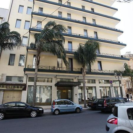 Hotel Colonna Brindisi Eksteriør billede