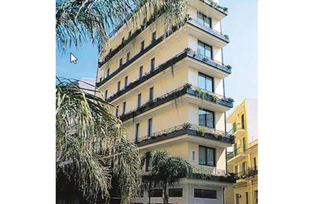 Hotel Colonna Brindisi Eksteriør billede