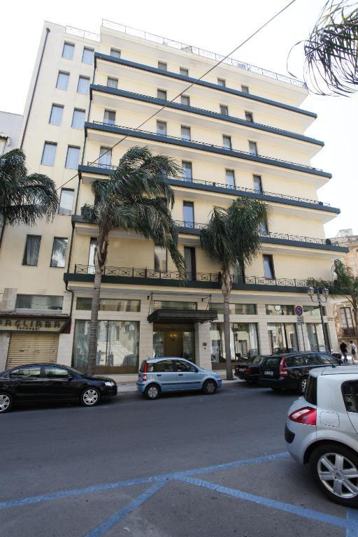 Hotel Colonna Brindisi Eksteriør billede