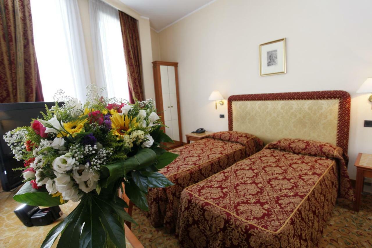 Hotel Colonna Brindisi Eksteriør billede