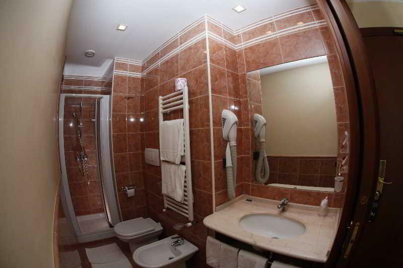 Hotel Colonna Brindisi Eksteriør billede